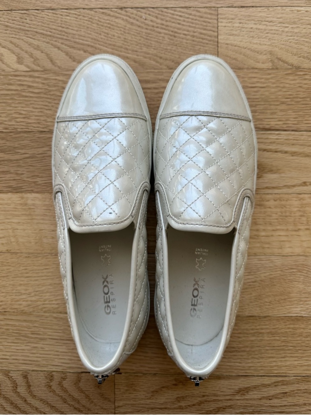 Geox Women's Quilted Slip-On Sneakers in Pearl White Size 7